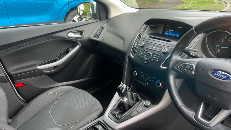 Ford Focus 1.5 TDCi 120 Zetec 5dr Diesel Hatchback